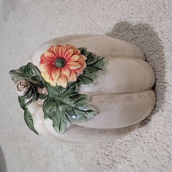 Fitz and Floyd Harvest Cream Ceramic Pumpkin 🎃 NWT - Picture 1 of 3